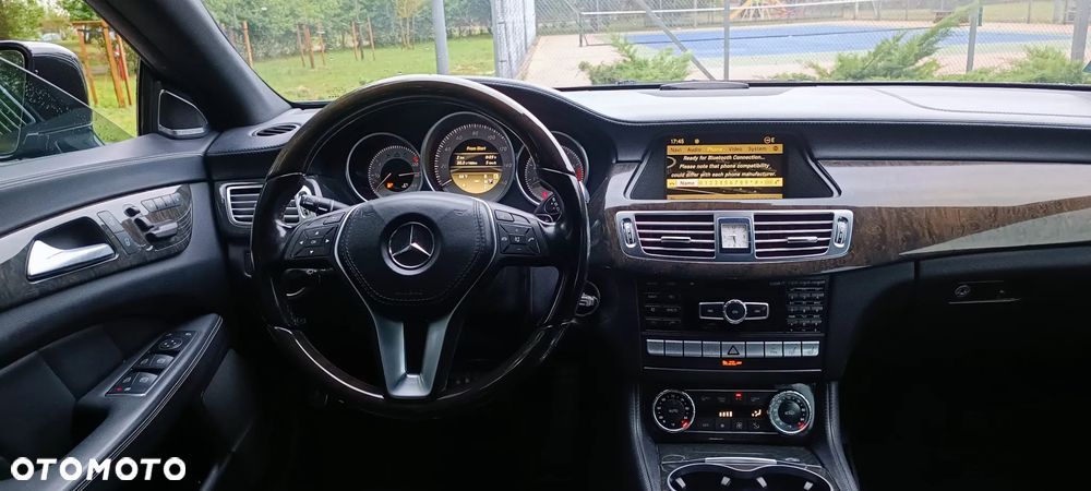 Mercedes-Benz CLS 500 4-Matic BlueEff - 9