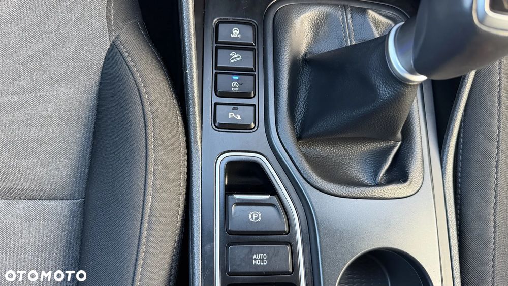 Hyundai Tucson 1.6 GDi Comfort 2WD - 26