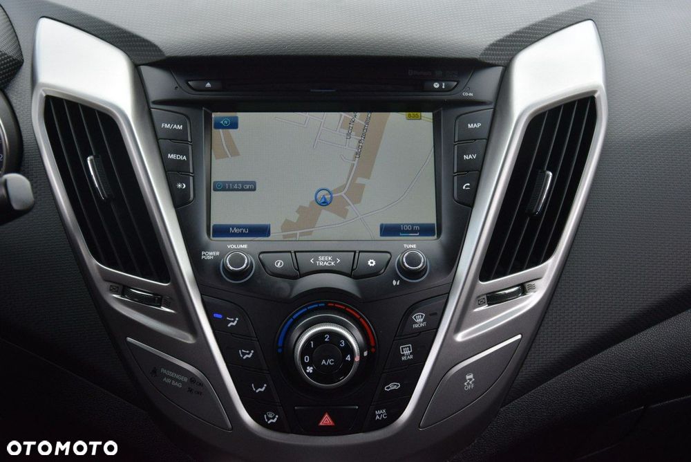 Hyundai Veloster 1.6 Style - 26
