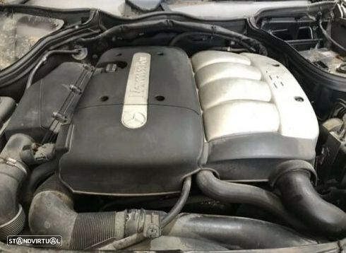 Motor MERCEDES (W203) C 200 CDI 09.00 - 02.07 Usado REF. OM 611.962 - 1