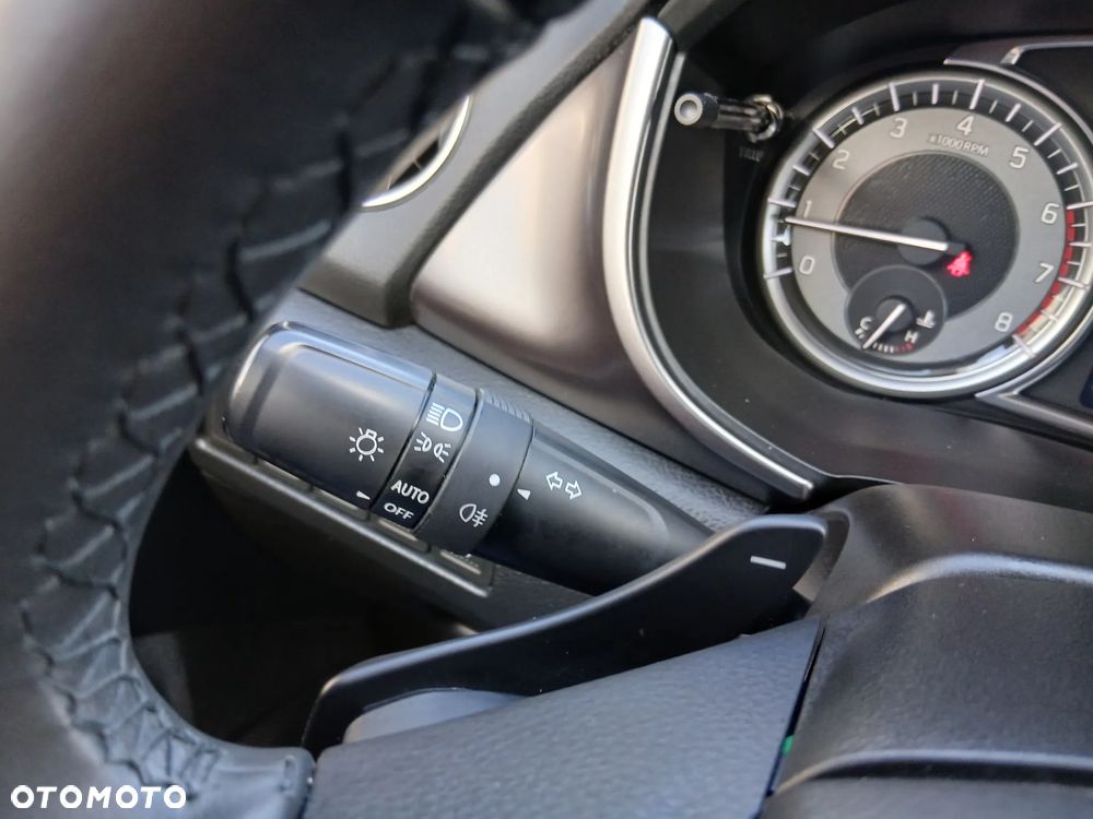 Suzuki Vitara 1.4 Boosterjet Hybrid Automatik Comfort - 33