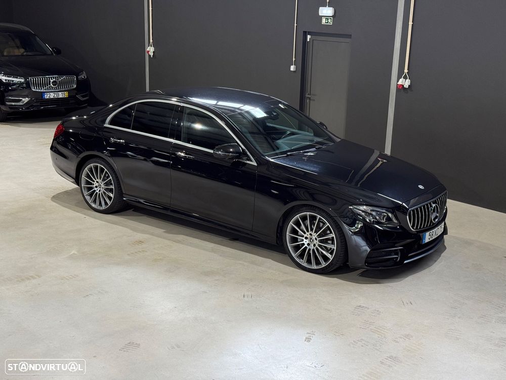 Mercedes-Benz E 300 d AMG Line - 4