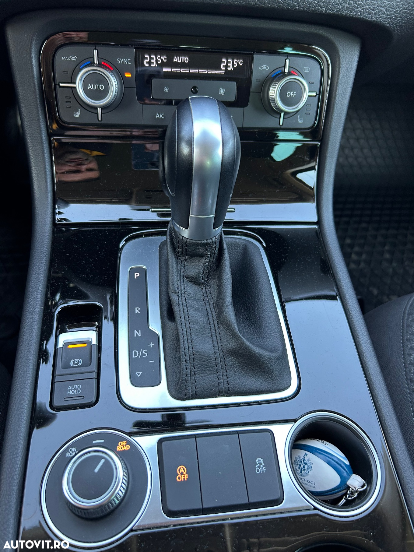 Volkswagen Touareg V6 TDI BMT Mountain Plus - 22