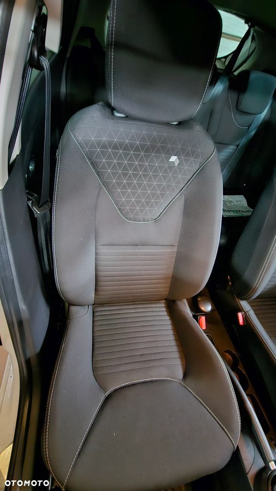 Renault Clio 1.2 16V Limited - 14