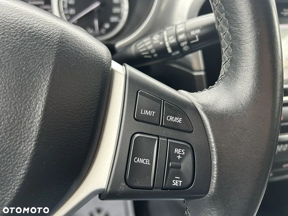 Suzuki Vitara 1.6 Premium 2WD - 28