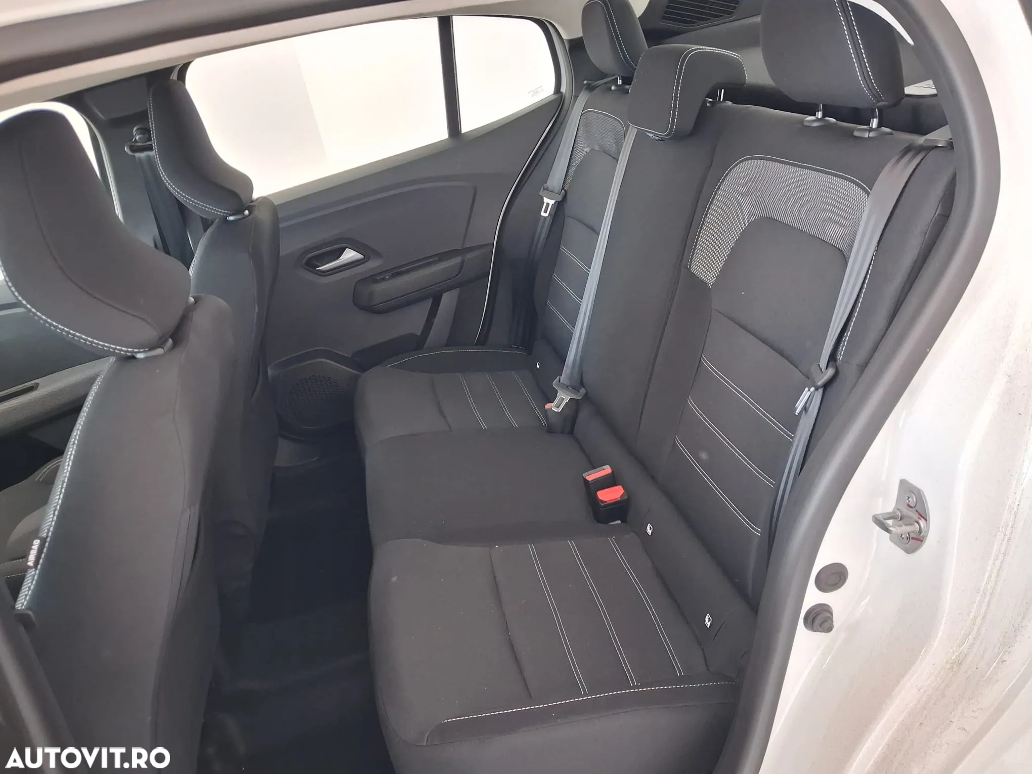 Dacia Logan ECO-G 100 MT6 Prestige - 9