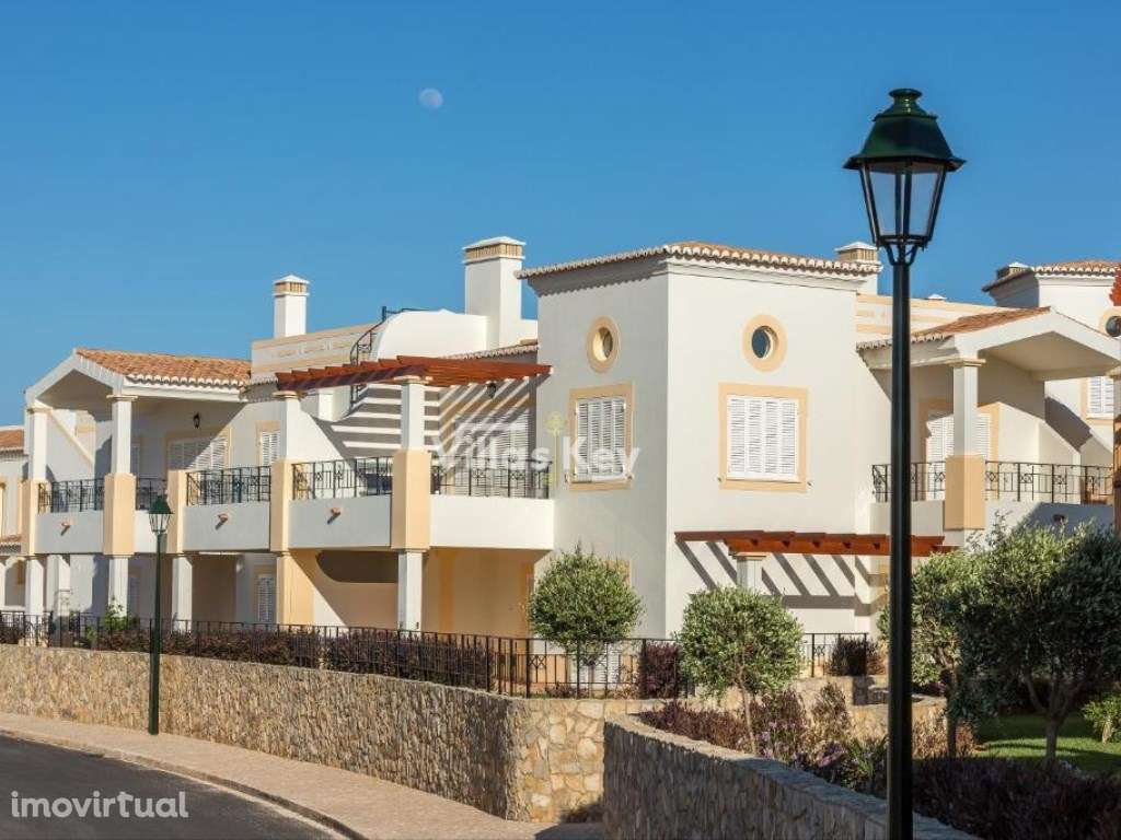 Moradia 3 quartos, vista mar e piscina perto da praia . Salema,Alga... - Grande imagem: 3/22