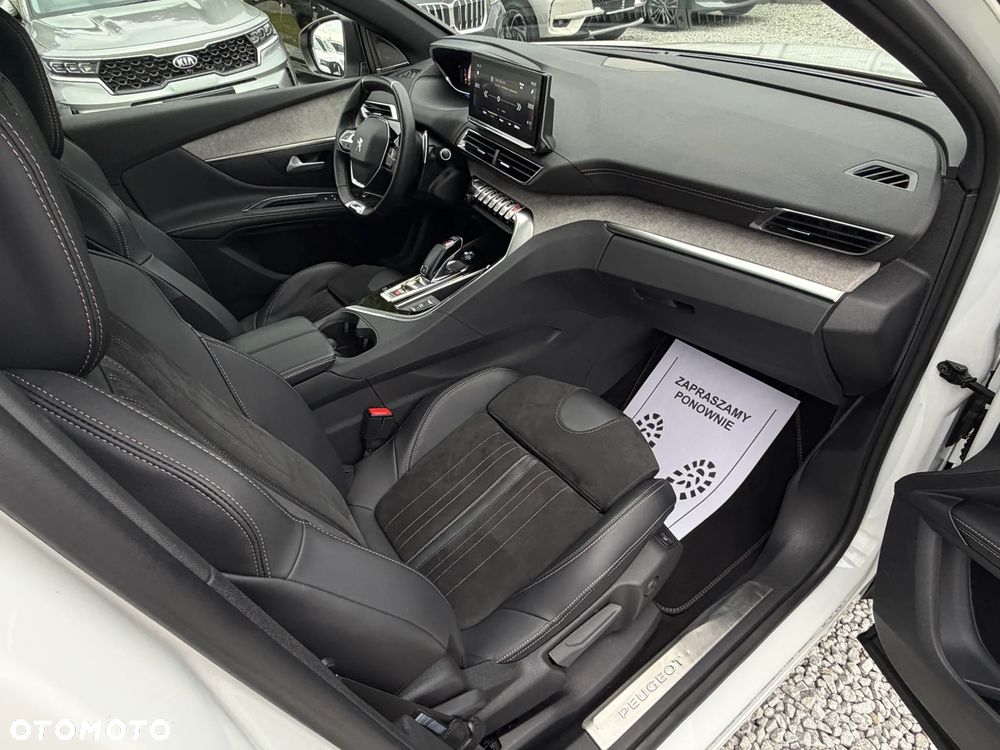 Peugeot 5008 PureTech 180 EAT8 Stop & Start GT - 32