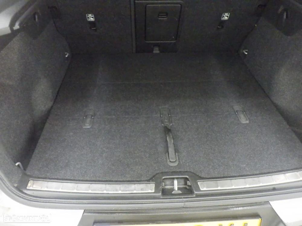 Volvo C40 Recharge Twin Motor Core - 9
