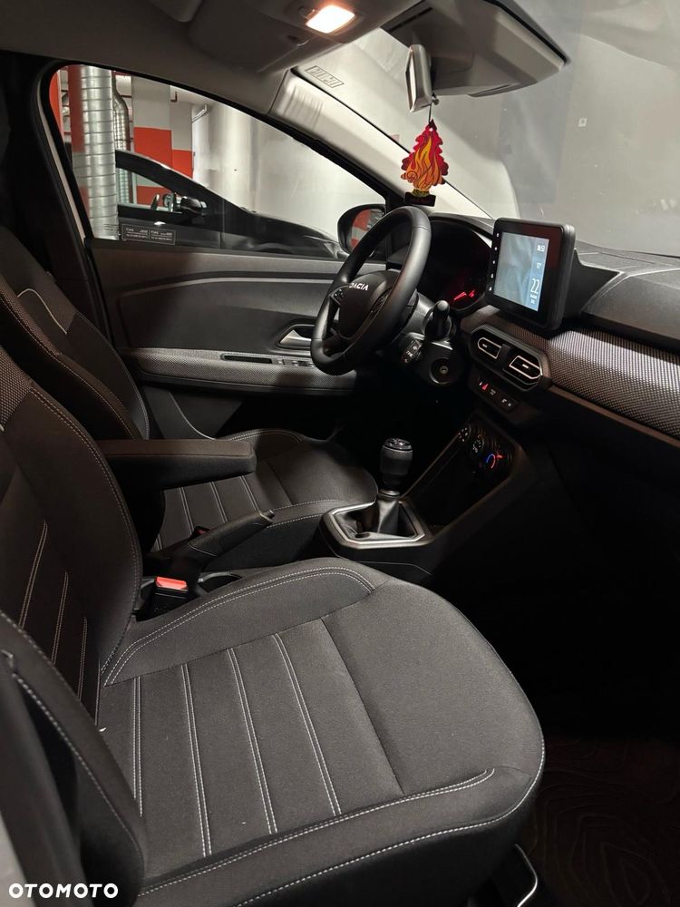 Dacia Sandero - 5