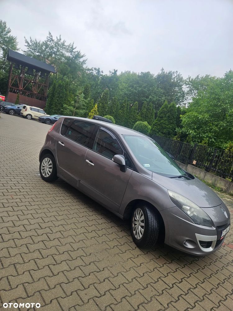 Renault Scenic - 6