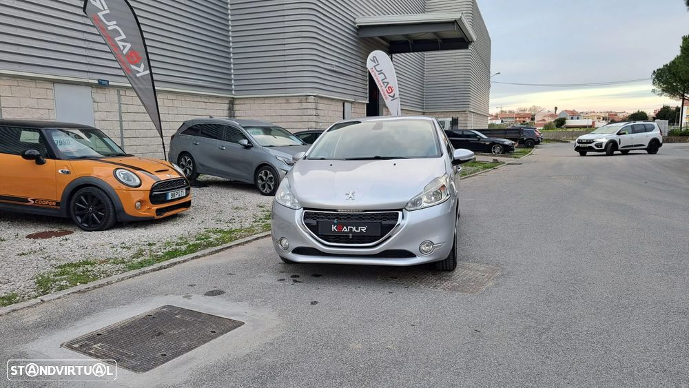 Peugeot 208 1.4 HDi Active - 12