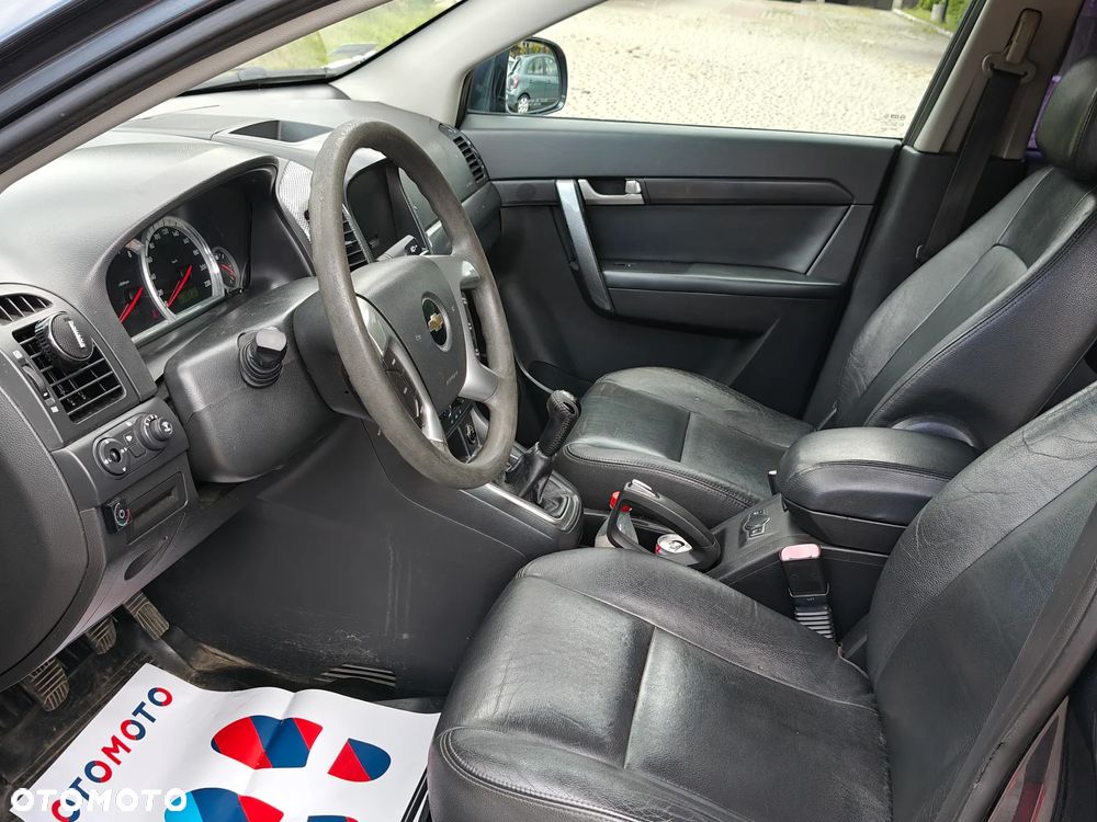 Chevrolet Captiva 2.4 2WD 5 Sitzer LS - 7