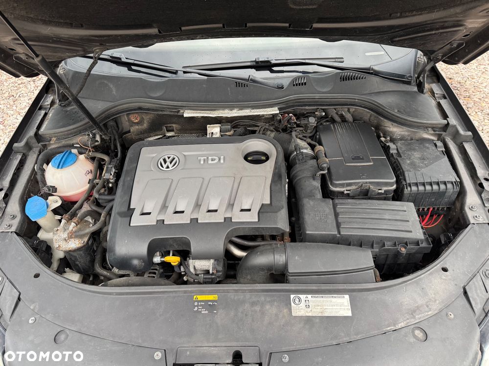 Volkswagen Passat - 39