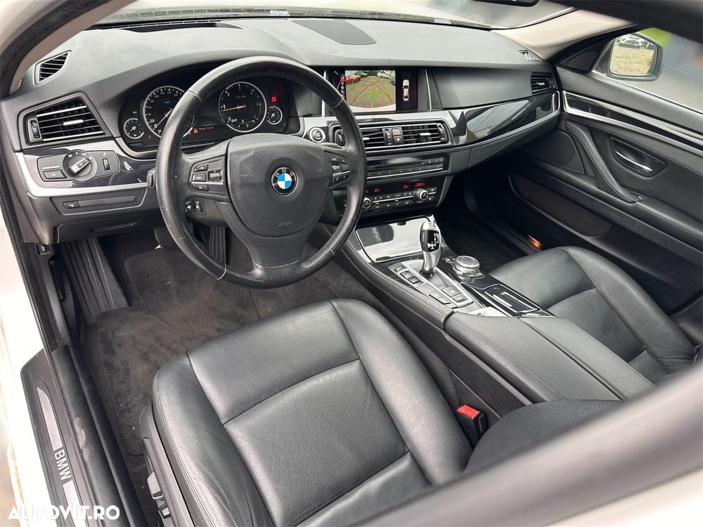 BMW Seria 5 520d xDrive AT - 8