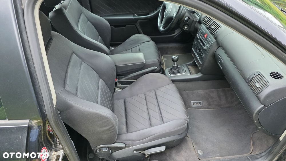 Audi A3 1.8T Ambition - 9