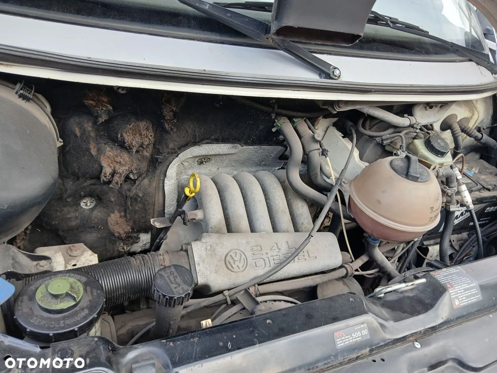 Volkswagen Transporter - 7
