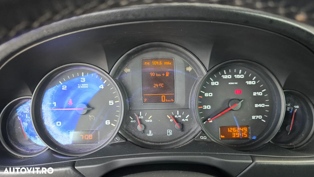Porsche Cayenne - 15