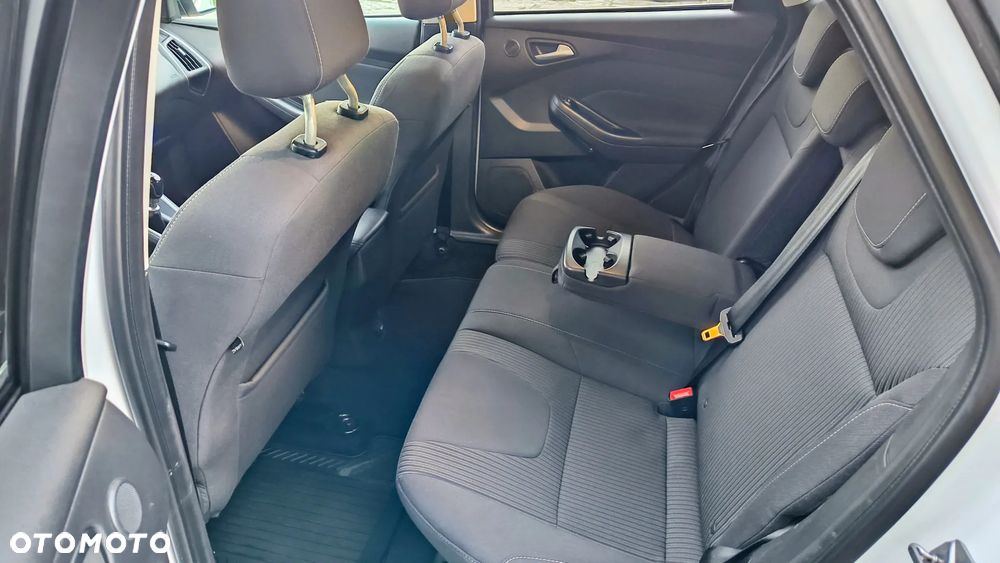Ford Focus 1.6 TDCi Titanium ECOnetic - 16
