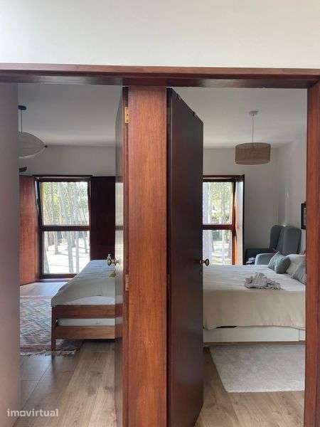 T2 duplex vista rio junto a praia de Ofir - Grande imagem: 5/8