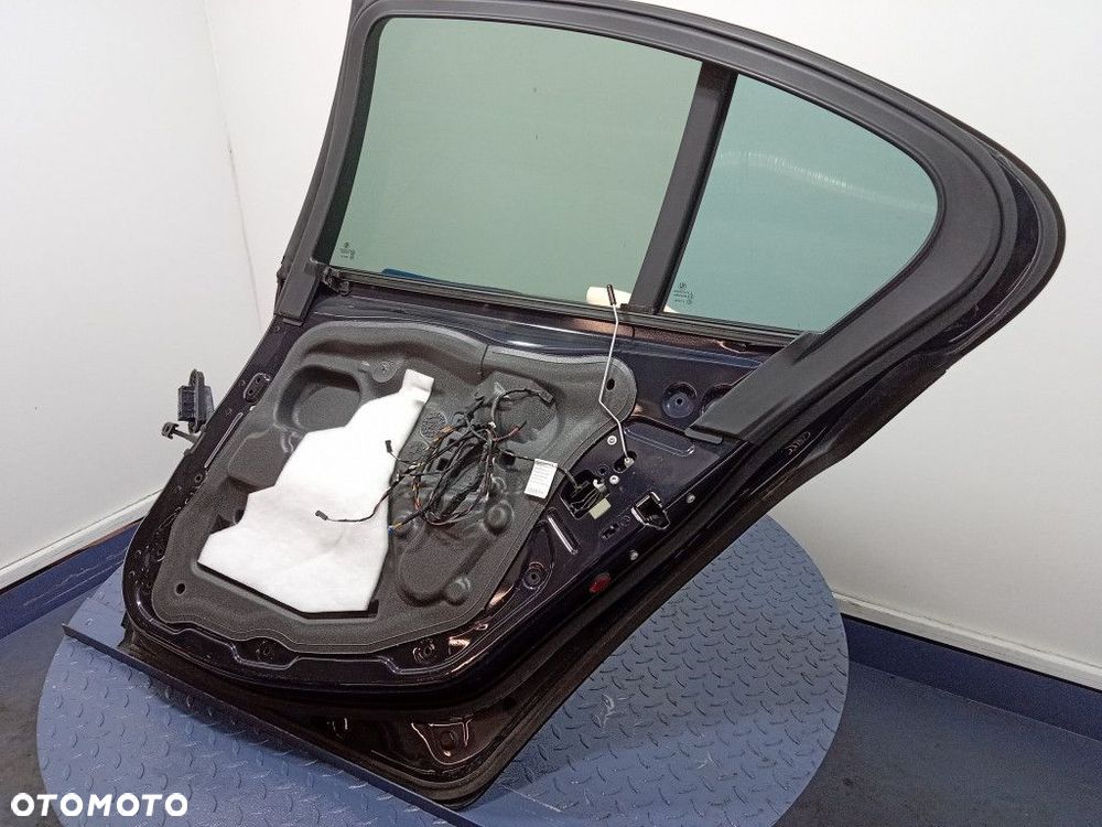 BMW 5 F10 SEDAN DRZWI TYŁ PRAWE TYLNE DOCIĄG 416 - 9