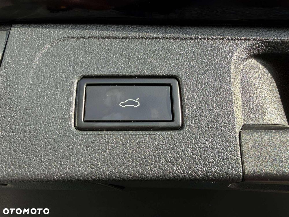 Volkswagen Passat 2.0 TDI SCR 4Motion DSG (BMT) Highline - 22