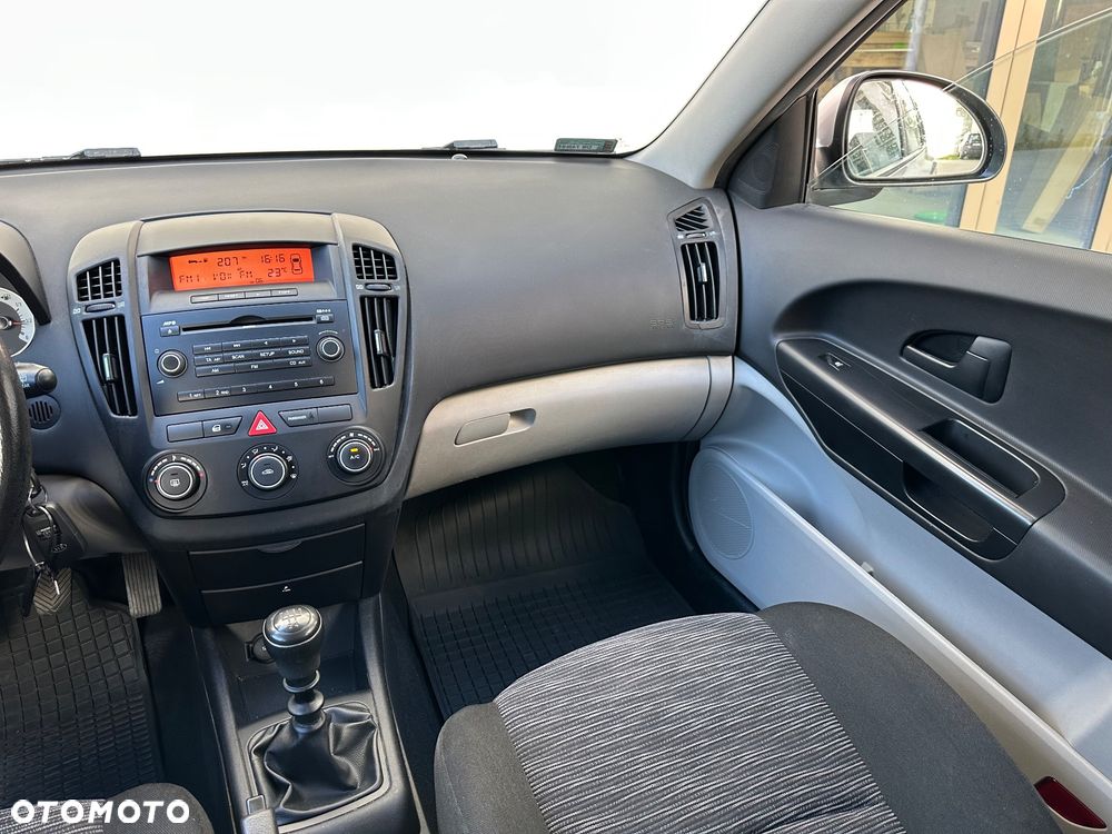 Kia Ceed 1.4 Comfort - 7