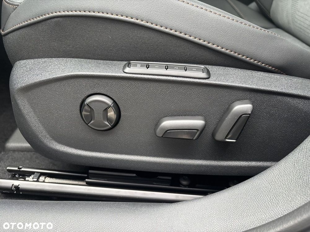 Cupra Leon 1.5 eTSI mHEV DSG - 14