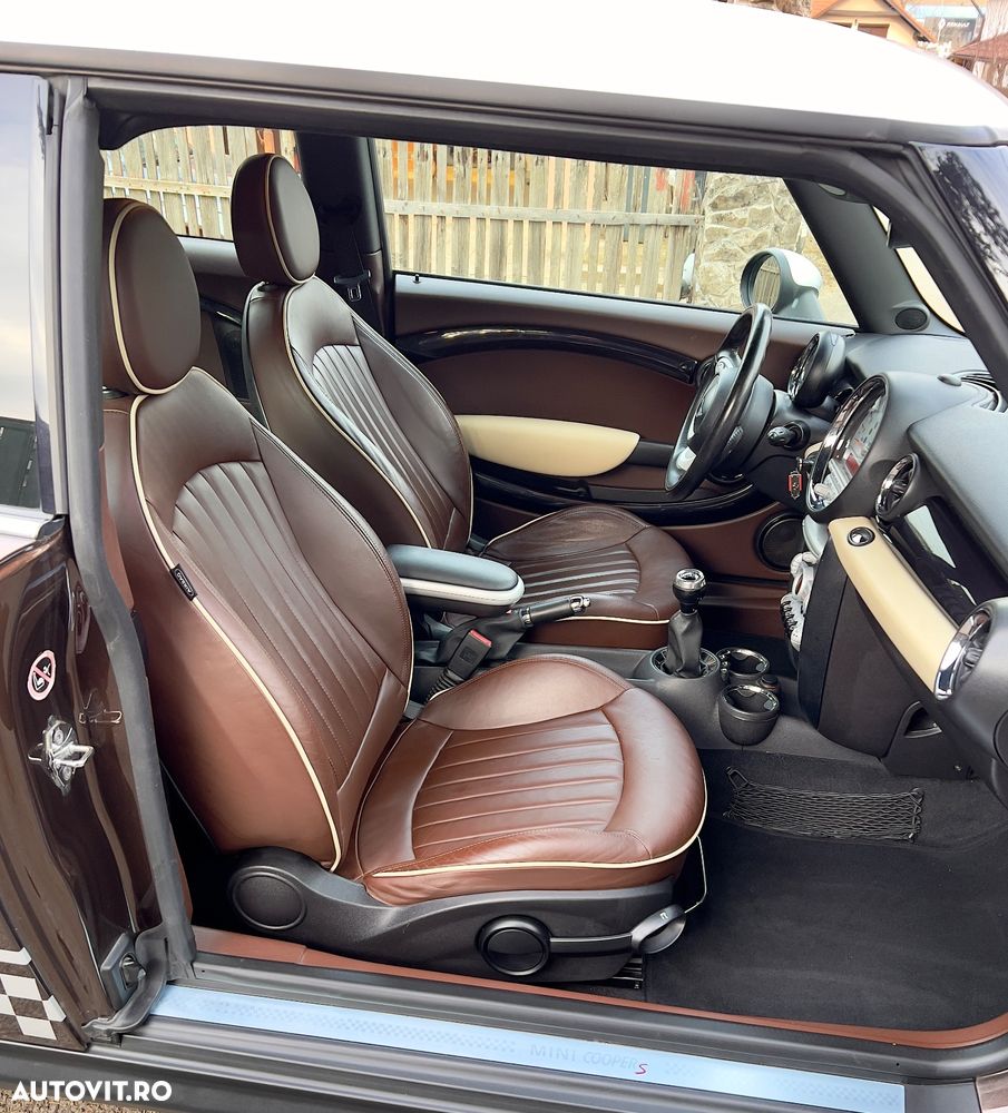 Mini Clubman - 21