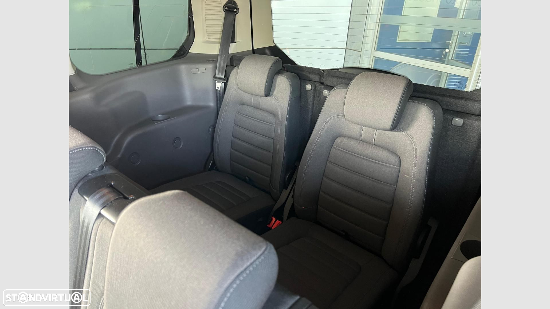 Ford Tourneo Connect Grand 1.5 TDCi Titanium - 12