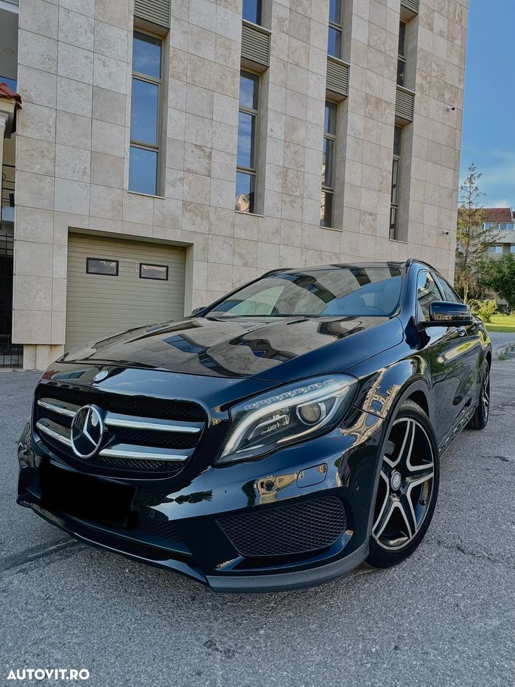 Mercedes-Benz GLA - 21