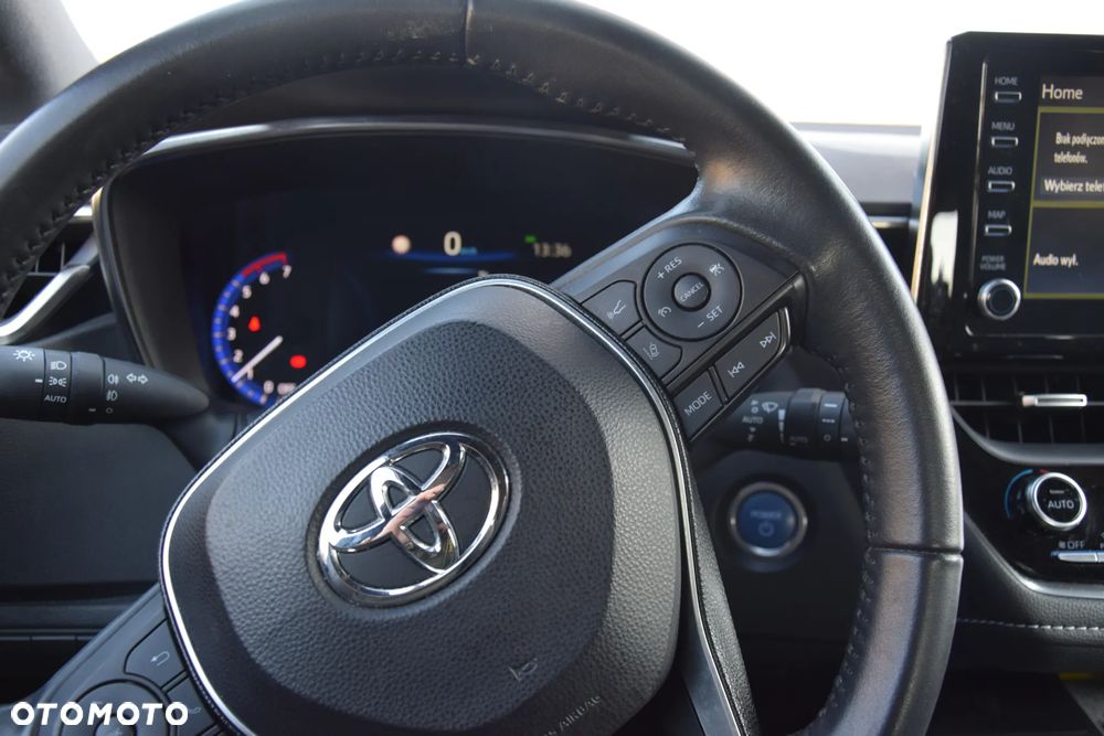 Toyota Corolla 1.8 Business Edition - 32