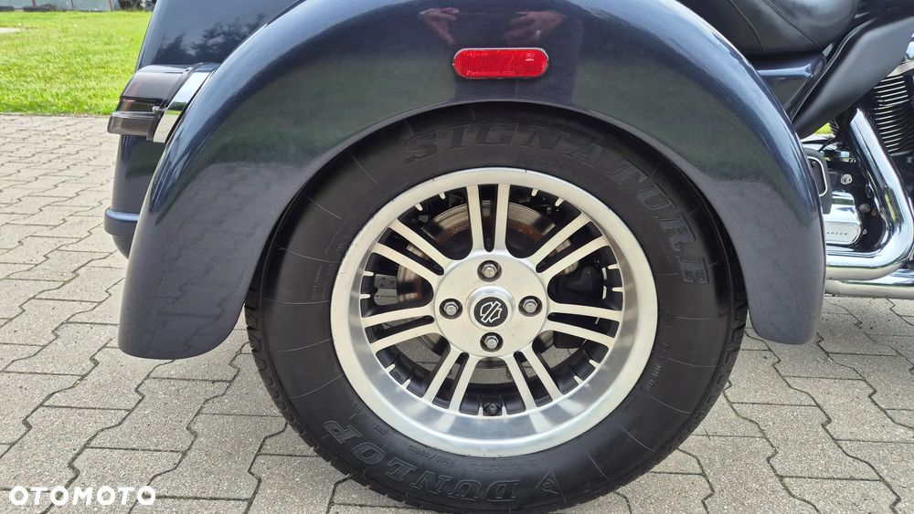 Harley-Davidson Tri Glide - 14