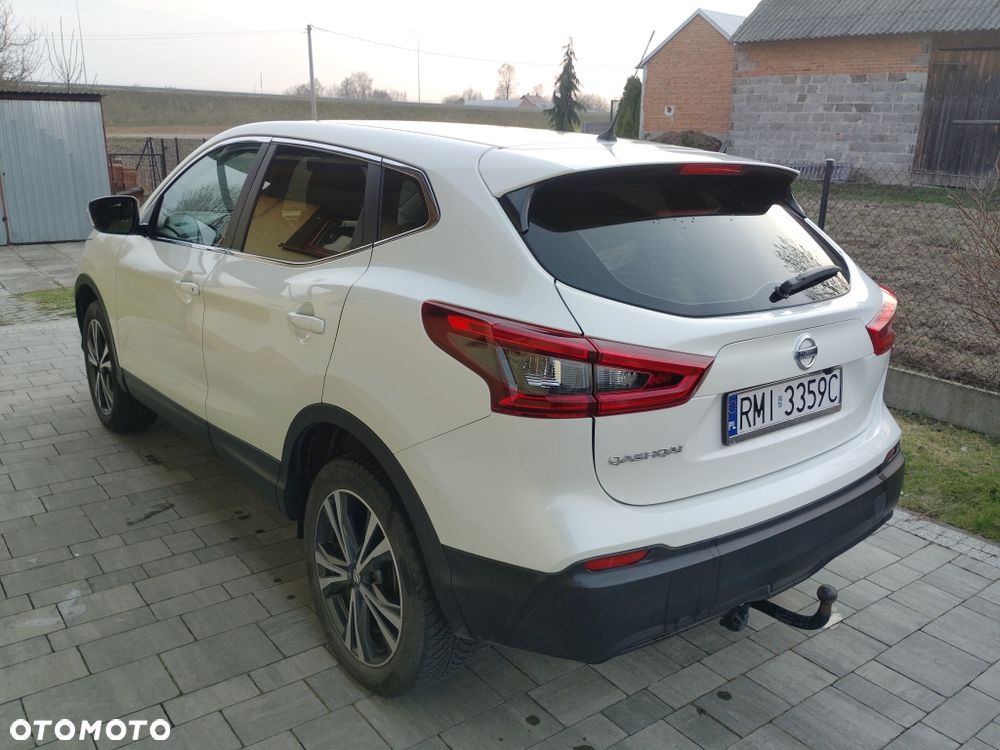 Nissan Qashqai - 4