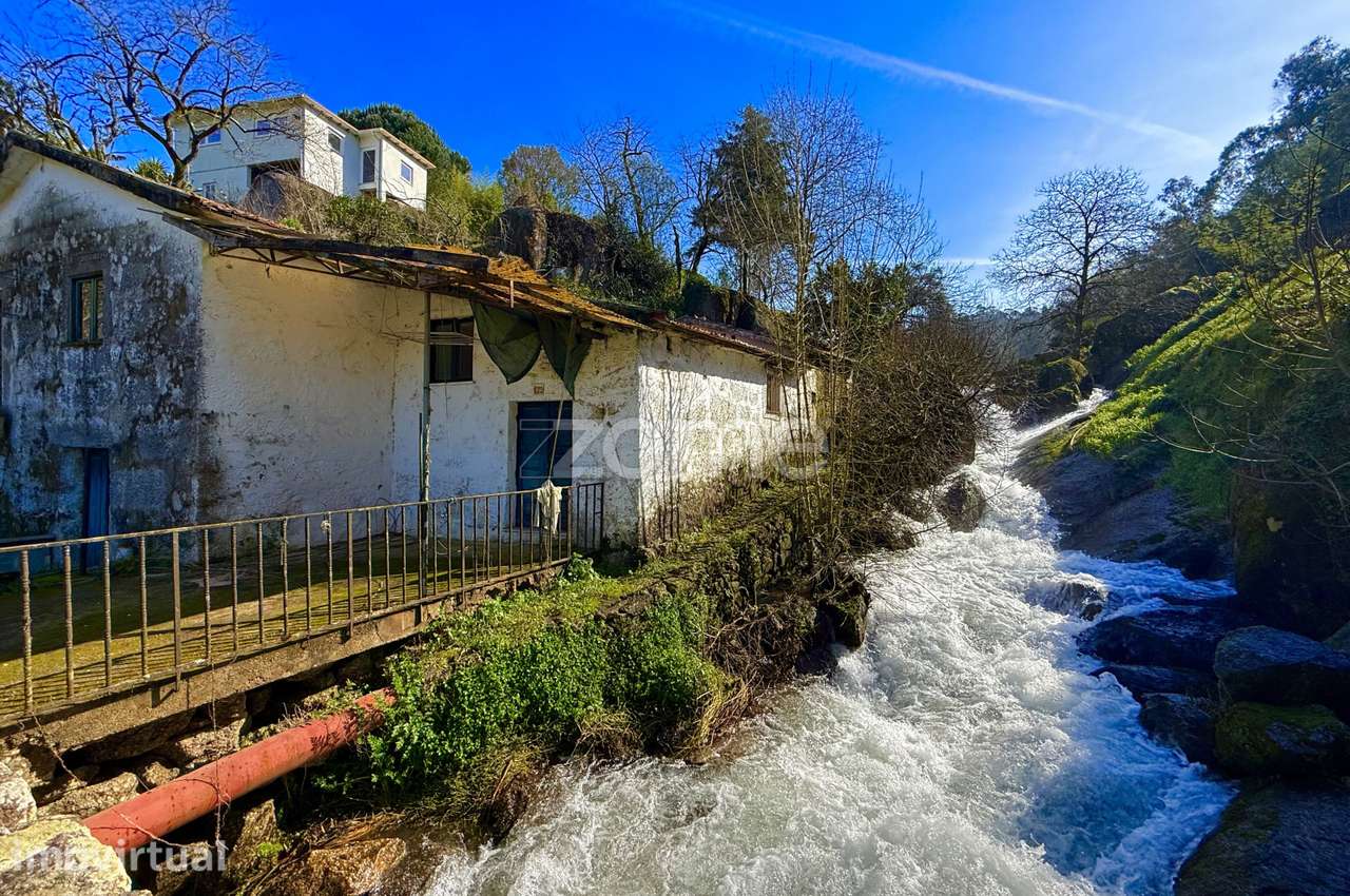 casa da Cascata - buraco do olheiro - Grande imagem: 4/17