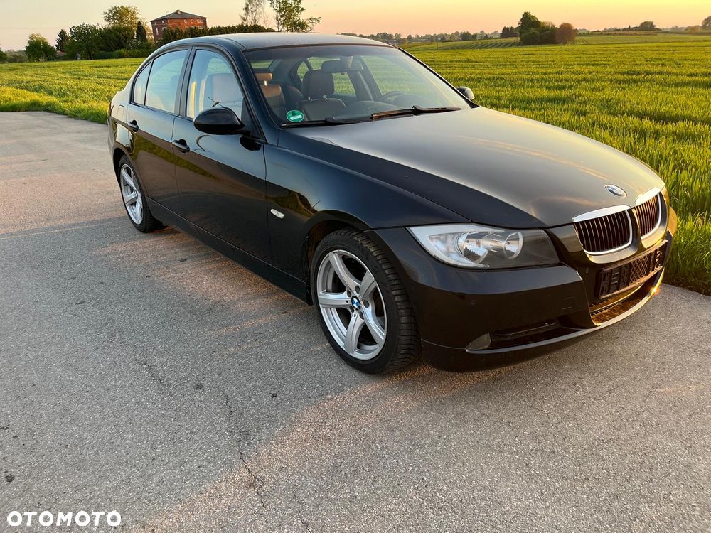 BMW Seria 3 - 37