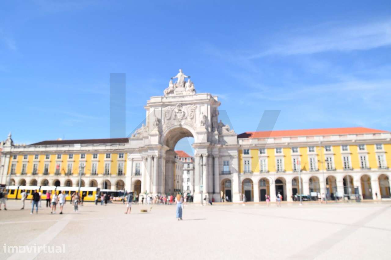 Moradia com 6 suites a menos de 100 m dos Restauradores. Totalmente re - Grande imagem: 3/40