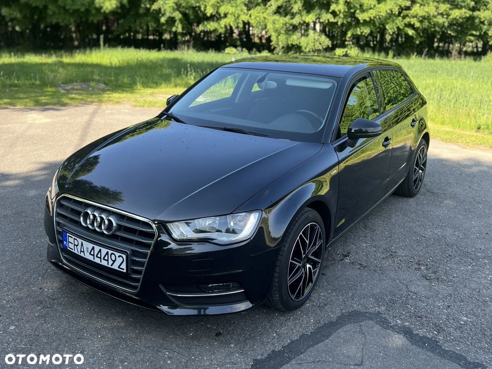 Audi A3 Sportback 1.6 TDI Attraction - 1