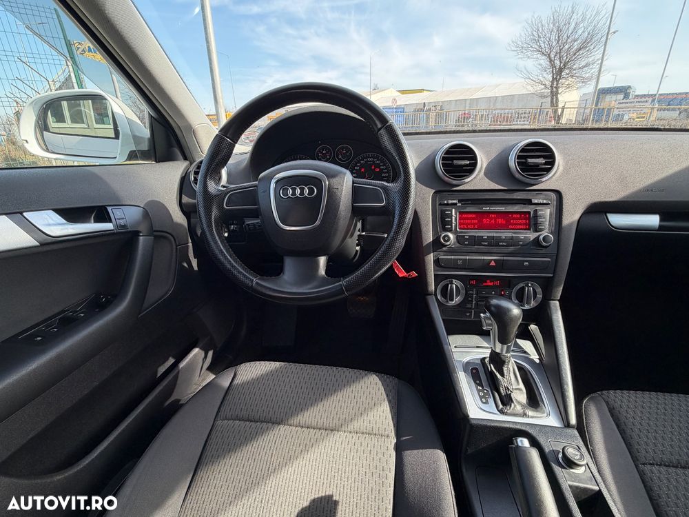 Audi A3 2.0 TDI ack DSG Ambition - 10