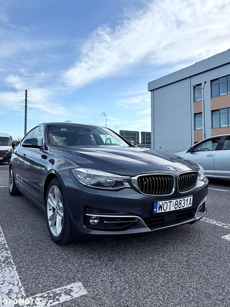 BMW 3GT 330i - 7