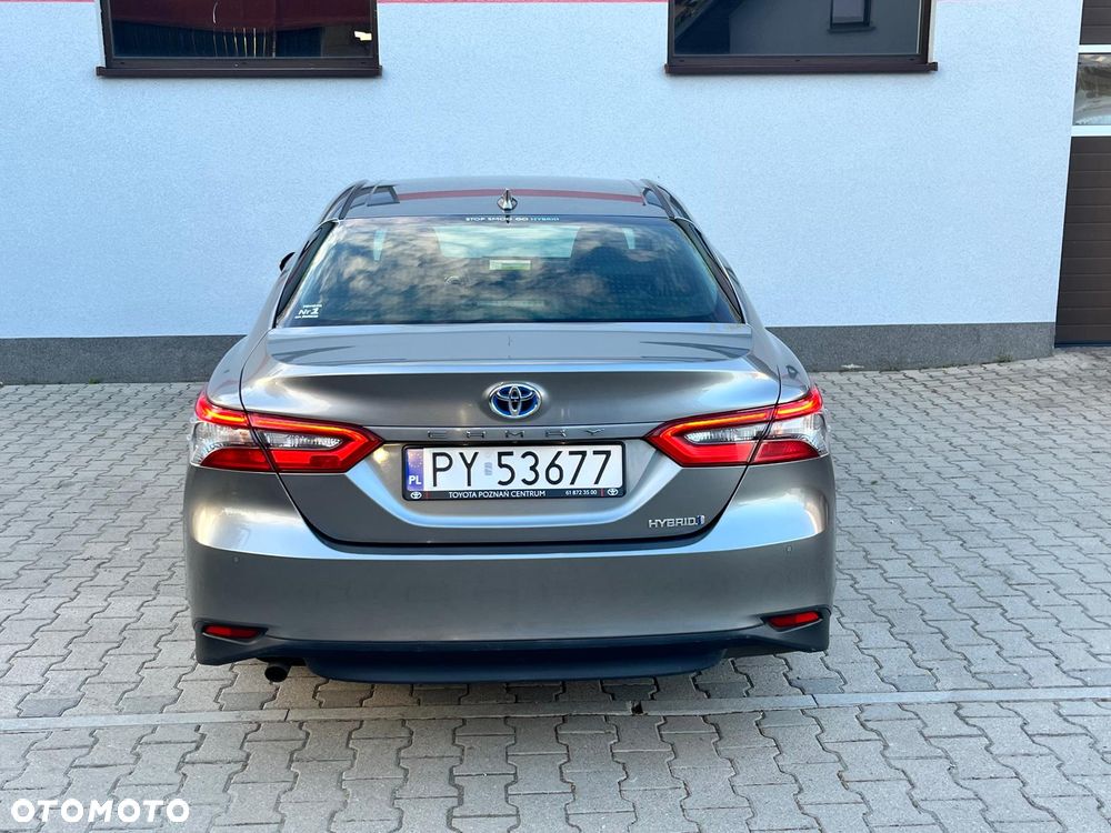 Toyota Camry 2.5 Hybrid Prestige CVT - 6