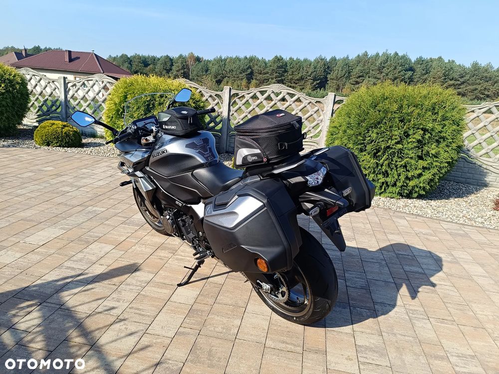 Suzuki GSX 1000 - 7