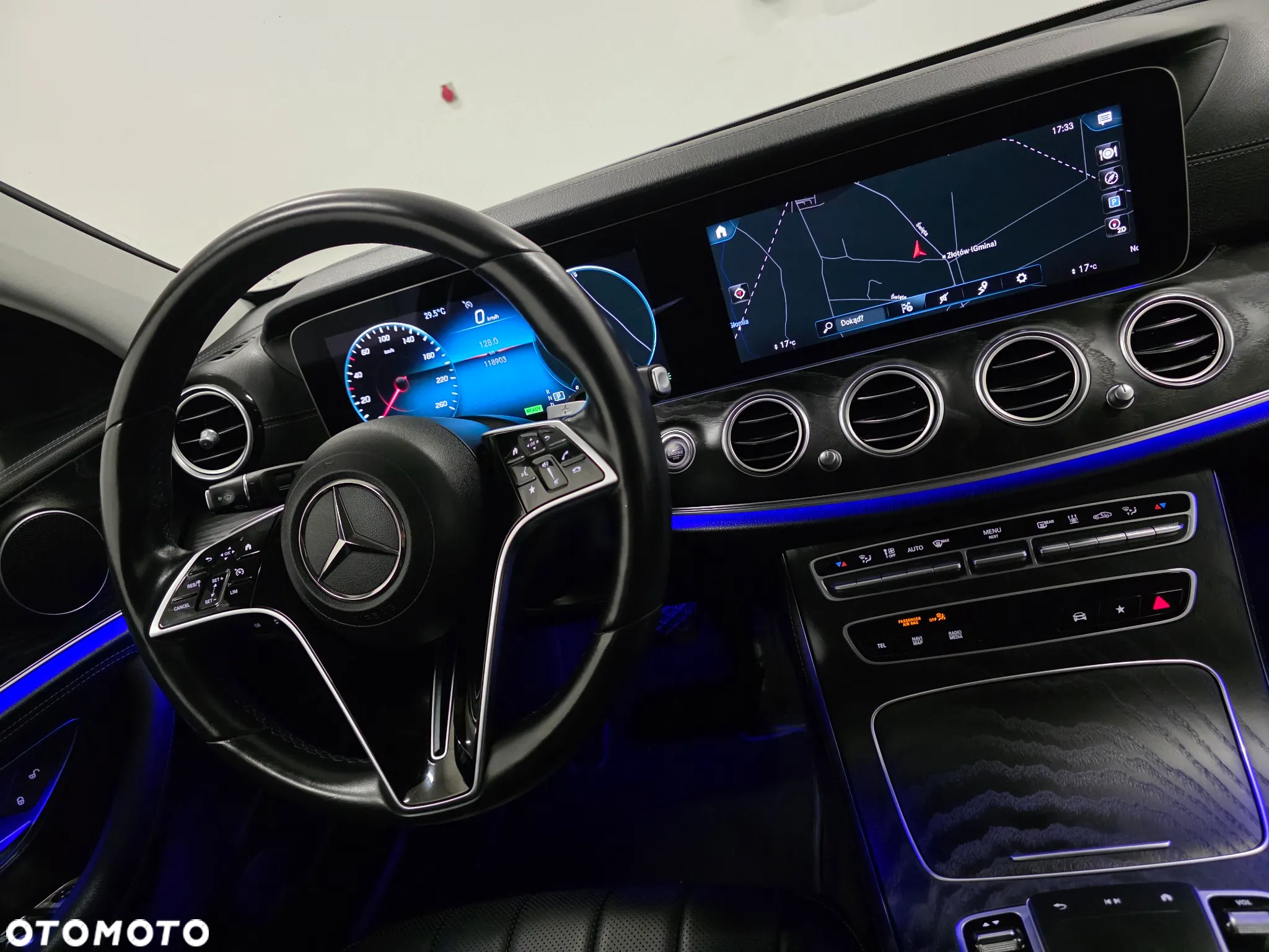 Mercedes-Benz Klasa E 300 de 9G-TRONIC Exclusive - 8