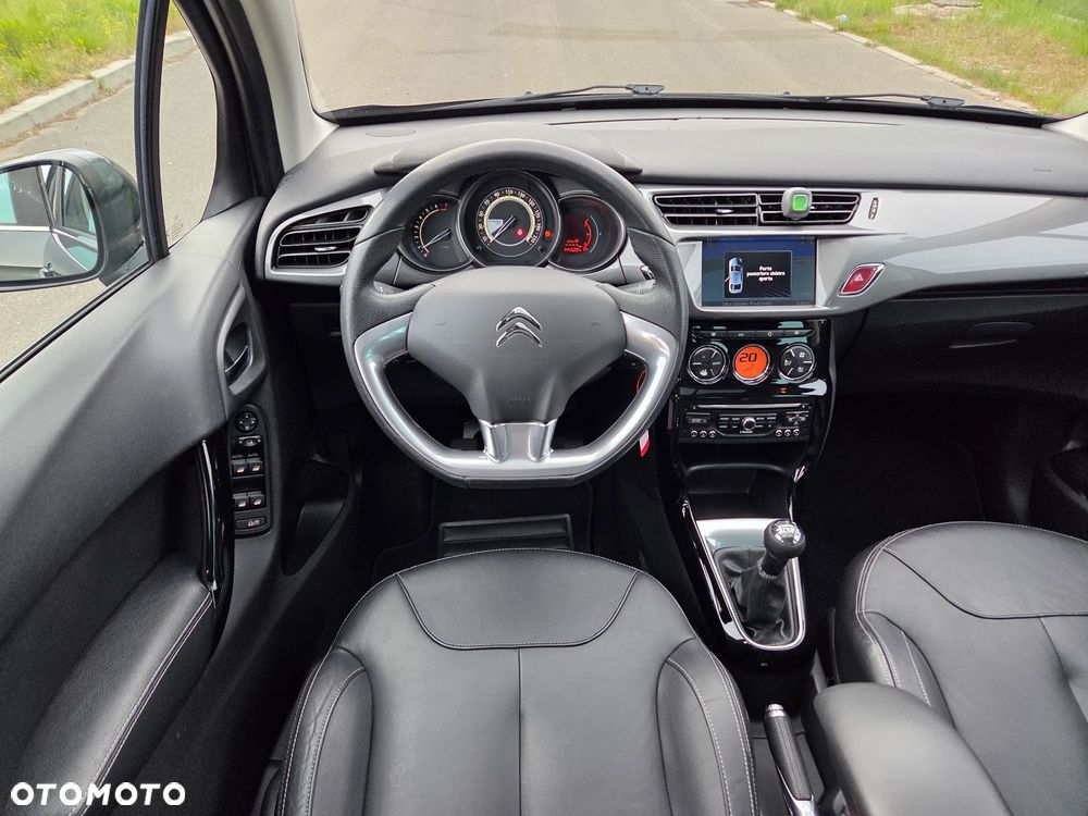 Citroën C3 Pure Tech (VTi) 82 Exclusive - 9