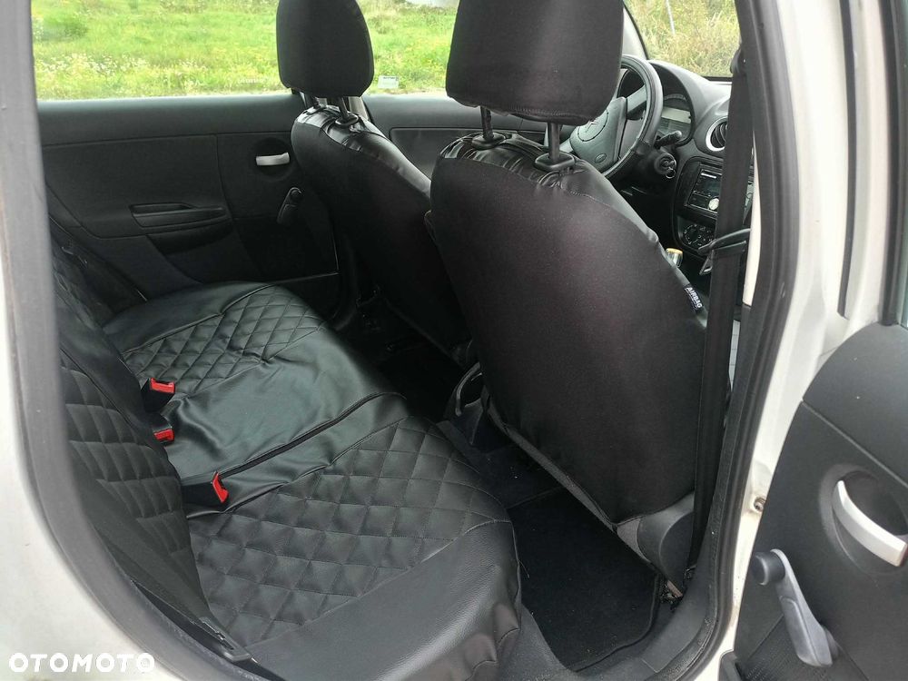 Citroën C3 1.1 Attraction - 12
