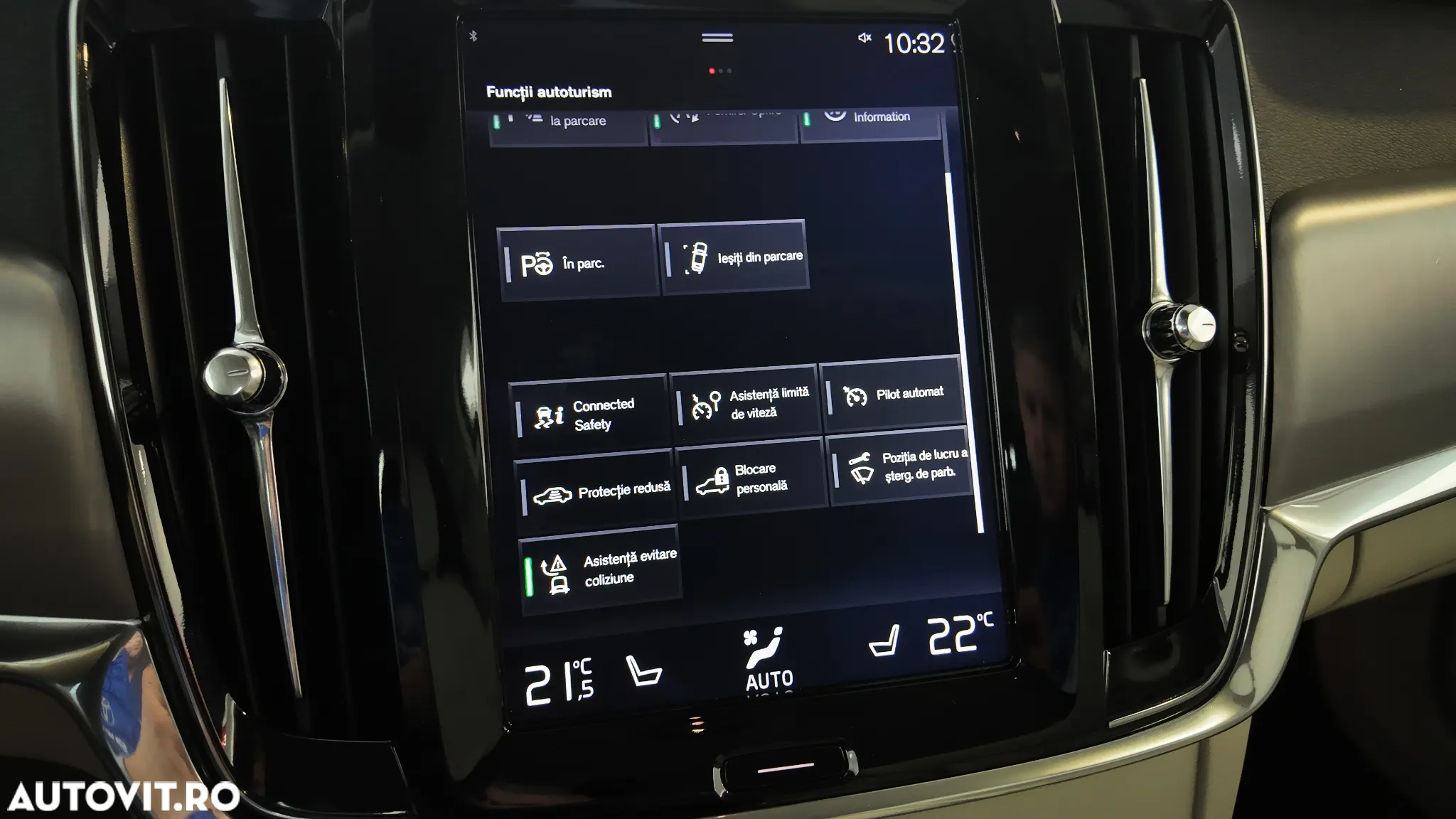 Volvo S90 D3 Geartronic Momentum - 25