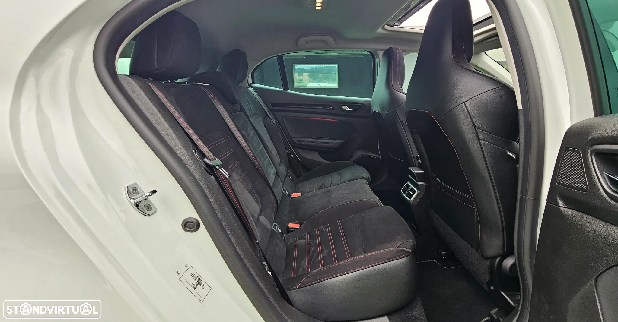 Renault Mégane 1.8 TCe R.S. EDC J19 - 28