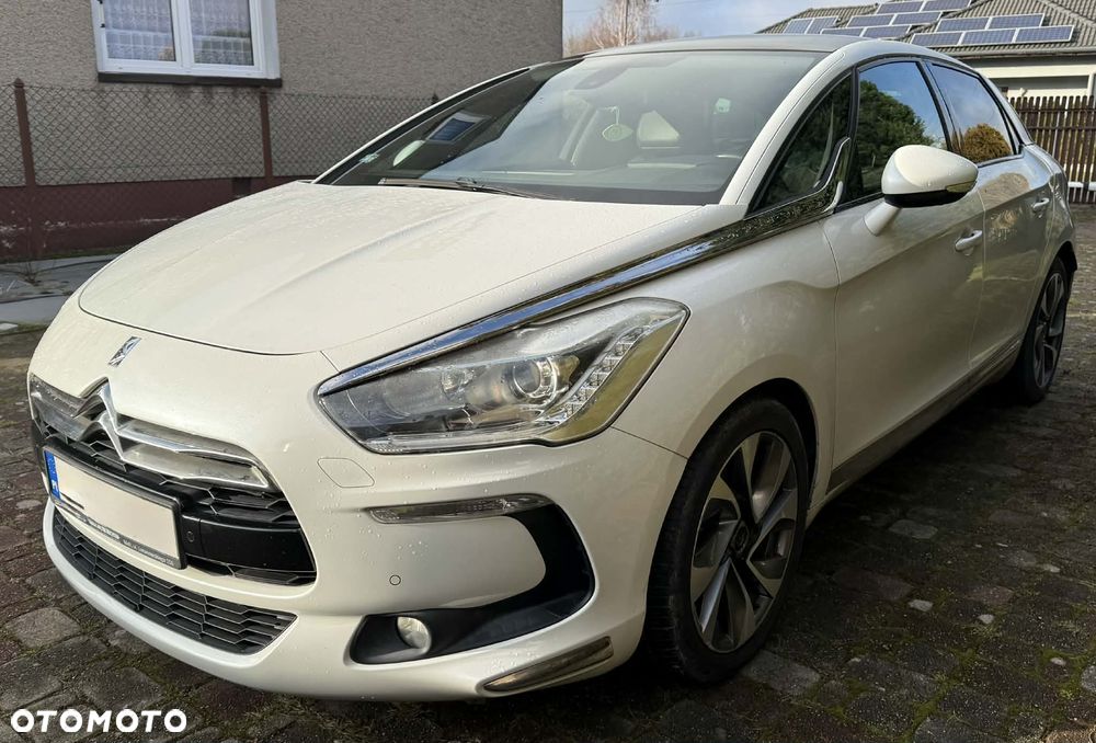 Citroën DS5 1.6 THP SportChic - 5