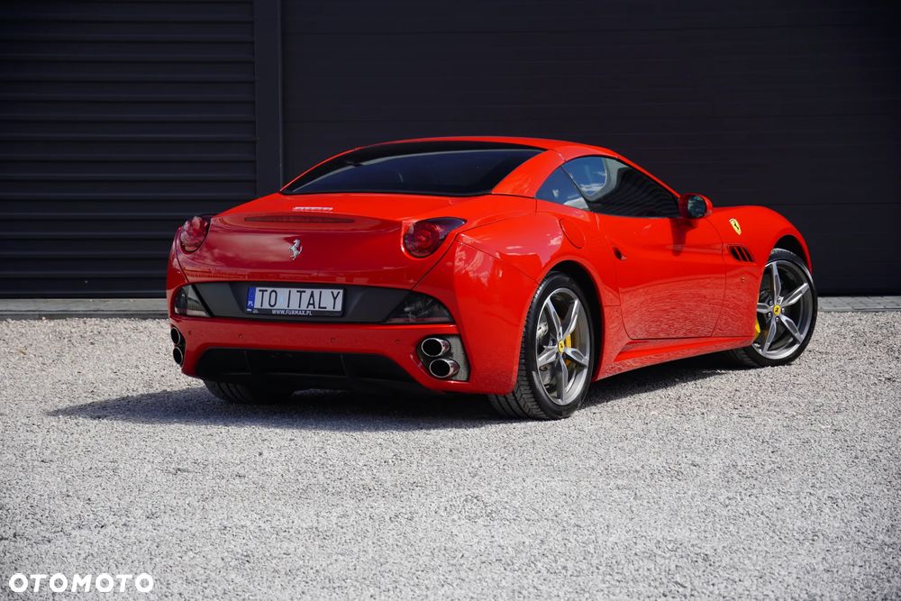 Ferrari California - 24