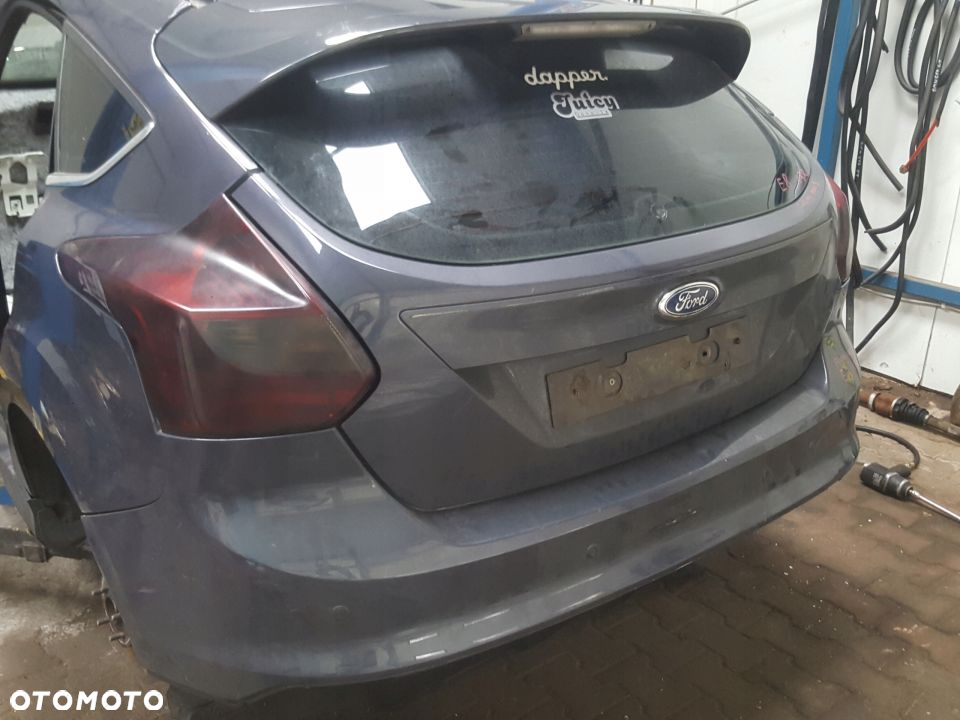 LAMPA TYŁ FORD FOCUS MK3 5D 13R HB RADOM - 2